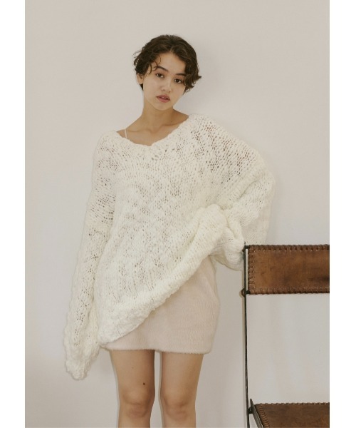 NOTREemor(ノートルエモア)の「emor handmade knit tops(ニット/セーター・レディース・ベビーピンク/ボルドー/ホワイト・FREE)」の2枚目の写真