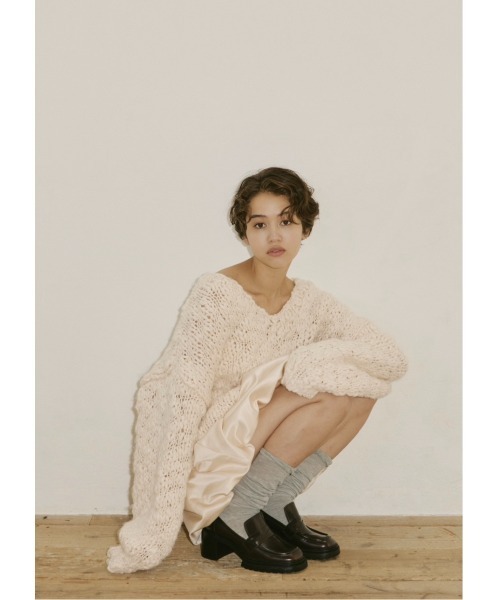 NOTREemor(ノートルエモア)の「emor handmade knit tops(ニット/セーター・レディース・ベビーピンク/ボルドー/ホワイト・FREE)」の6枚目の写真