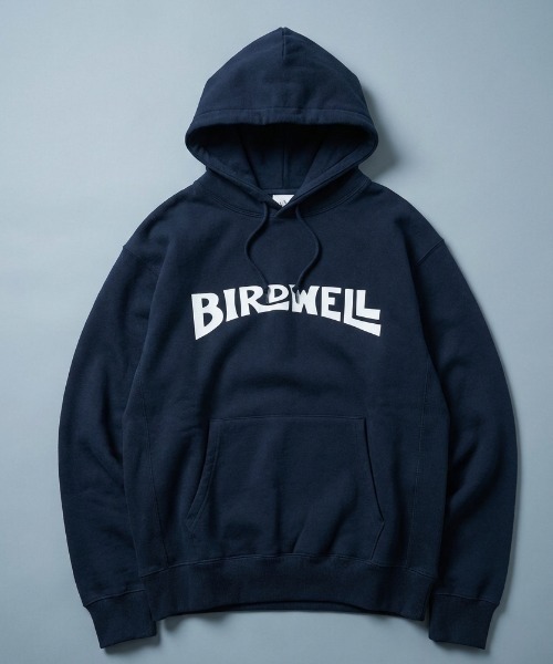 BIRDWELL(バードウェル)の「【BIRDWELL/バードウェル】WORDMARK HOODIE-JP JAPAN LIMITED 日本別注 ブランドロゴ パーカー フーディー(パーカー・メンズ・ブラック/ネイビー/ヘザーグレー・MEDIUM/LARGE/X-LARGE)」の1枚目の写真