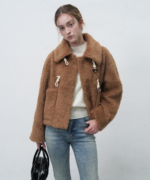 GENERAL IDEA（ジェネラルアイデア）の「wool blend fake fur duffle jacket ウールブレンドクロップファージャケット（ブルゾン・レディース・キャメル/クリーム・S/M/L）」の11枚目の写真