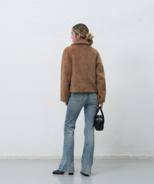 GENERAL IDEA（ジェネラルアイデア）の「wool blend fake fur duffle jacket ウールブレンドクロップファージャケット（ブルゾン・レディース・キャメル/クリーム・S/M/L）」の14枚目の写真