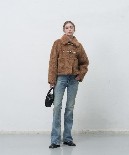 GENERAL IDEA（ジェネラルアイデア）の「wool blend fake fur duffle jacket ウールブレンドクロップファージャケット（ブルゾン・レディース・キャメル/クリーム・S/M/L）」の12枚目の写真