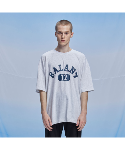 BALANT(バラント)の「アーチトフォームロゴベーシックTシャツ - グレー(Tシャツ/カットソー・メンズ・その他・LARGE)」の1枚目の写真