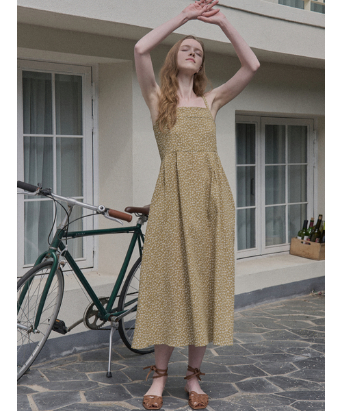 AVANT-G(アバン)の「Floral Pattern Sleeveless Dress - MUSTARD(ワンピース・レディース・その他・FREE)」の4枚目の写真