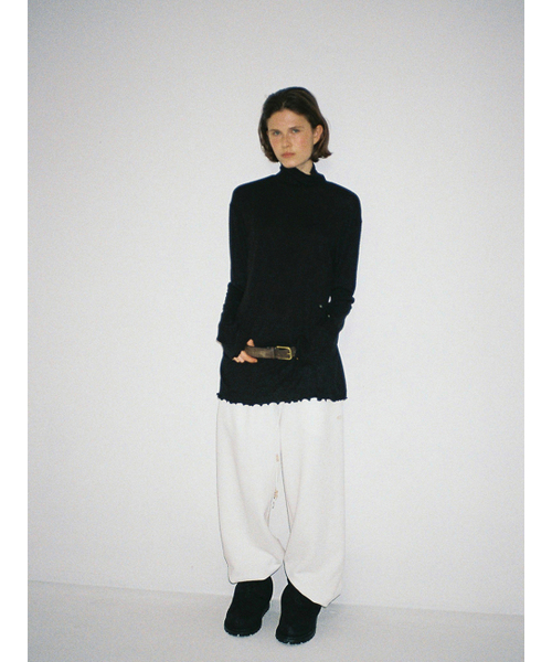 LLL DESIGN STUDIO（lllデザインスタジオ）の「Wool Tencel Turtleneck Long T-shirt_Black（Tシャツ/カットソー・レディース・その他・FREE）」の3枚目の写真
