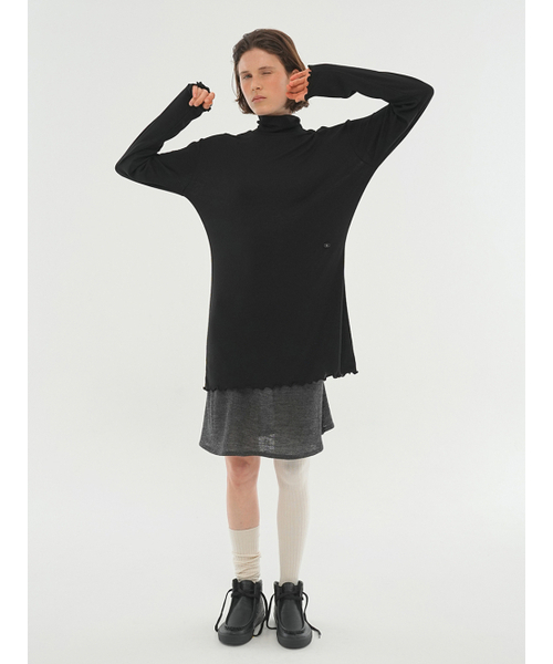 LLL DESIGN STUDIO（lllデザインスタジオ）の「Wool Tencel Turtleneck Long T-shirt_Black（Tシャツ/カットソー・レディース・その他・FREE）」の4枚目の写真