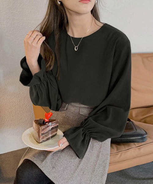 MILAE(ミレ)の「キャンディースリーブプルオーバーブラウス(シャツ/ブラウス・レディース・ホワイト/ブラック・S/M/L)」の9枚目の写真