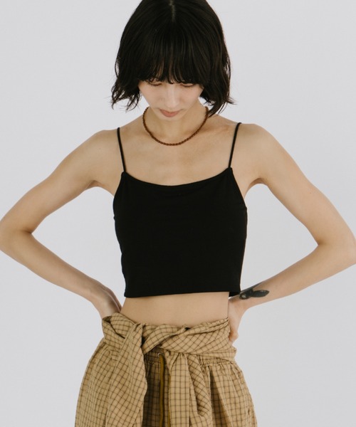duei(デュイ)の「カップ付ショート丈キャミ / 接触冷感 / 抗菌防臭 / UVカット(キャミソール・レディース・ブラック/ホワイト・FREE)」の5枚目の写真