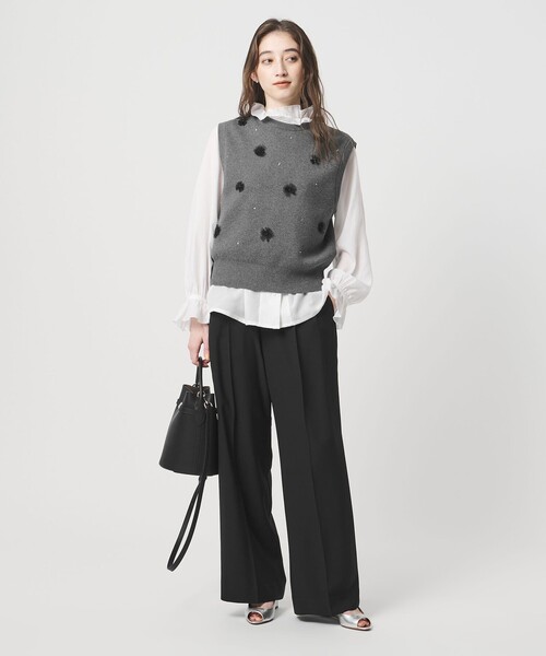 UNITED ARROWS(ユナイテッドアローズ)の「3D ビジュー ベスト(ベスト・レディース・オフホワイト/ブラック/ダークグレー・FREE)」の5枚目の写真