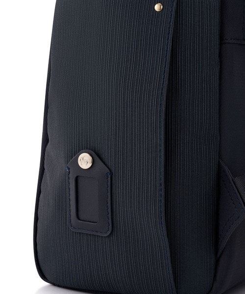Samsonite(サムソナイト)の「サムソナイト AUDRINA バックパック RECT. 15.6" エボニー(バックパック/リュック・レディース・スミクロ・ONE SIZE)」の10枚目の写真