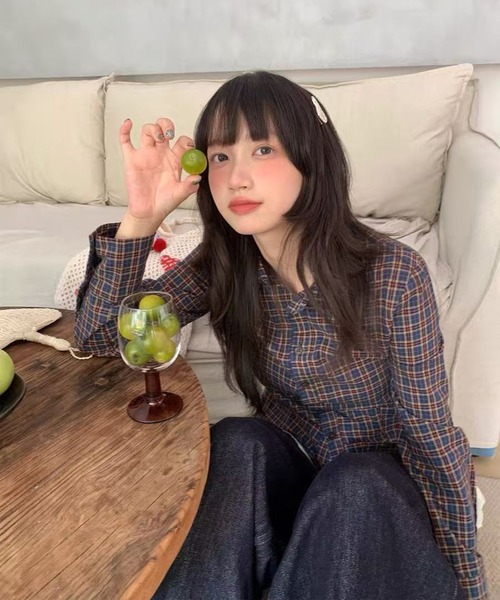 AsheKsha(アシクシャ)の「レトロなチェック柄の長袖シャツ(シャツ/ブラウス・レディース・ブルー/ブラウン・M)」の8枚目の写真