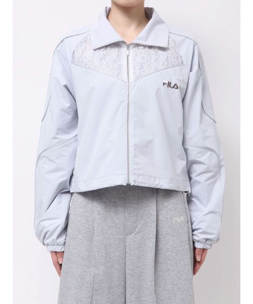 FILA（フィラ）の「【FILA別注】レース切替トラックジャケット（ナイロンジャケット・レディース・オフホワイト/ライトブルー・FREE）」の22枚目の写真
