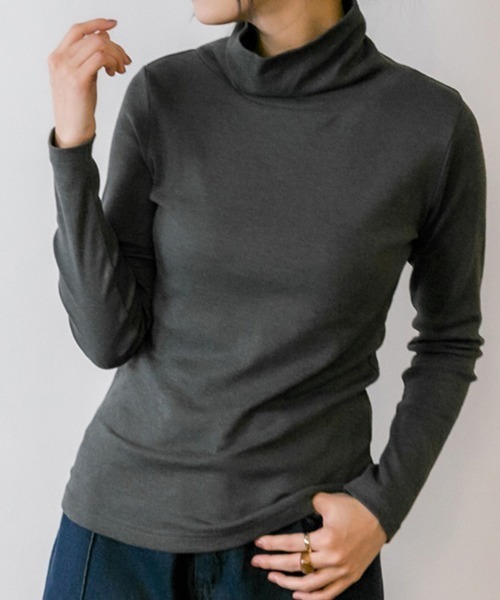 aity(アイティ)の「M-4L コットンハイネックカットソー 夏服(Tシャツ/カットソー・レディース・オフホワイト/チャコールグレー/グレイッシュベージュ/ブラック・4L/3L/LL/L/M)」の22枚目の写真