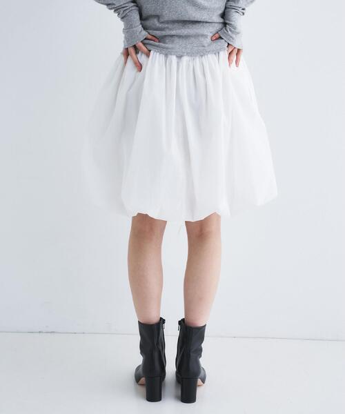 CODE A（コードエー）の「balloon easy skirt（スカート・レディース・ライトグレー/ホワイト・36/34）」の4枚目の写真