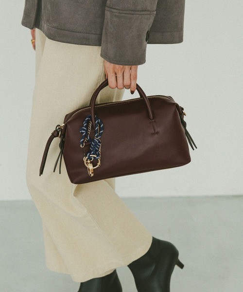 GLOBAL WORK（グローバルワーク）の「500mペットボトル収納可能/スペ軽チャーム付き2WAYボストン/646553（ボストンバッグ・レディース・ダークブラウン/ブラウン系6/ブラック・ONE SIZE）」の21枚目の写真