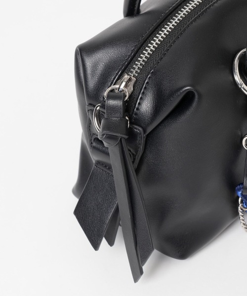 GLOBAL WORK（グローバルワーク）の「500mペットボトル収納可能/スペ軽チャーム付き2WAYボストン/646553（ボストンバッグ・レディース・ダークブラウン/ブラウン系6/ブラック・ONE SIZE）」の6枚目の写真