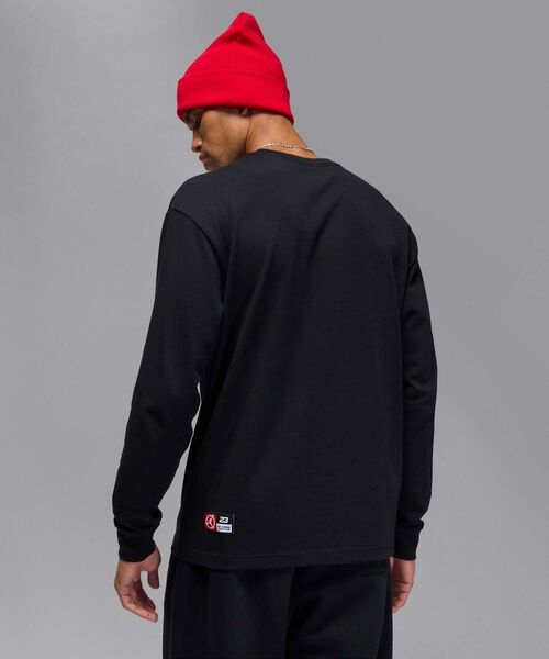 JORDAN BRAND(ジョーダンブランド)の「ジョーダン フライト クラブ メンズ ロングスリーブ Tシャツ / Jordan Flight Club Men's Long-Sleeve T-Shirt IF3010-010 Black(Tシャツ/カットソー・メンズ・ブラック・XL/S/M/L/2XL)」の2枚目の写真