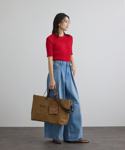 SALON adam et rope'(サロン アダム エ ロペ)の「【WEB限定】シアーリブニットハーフスリーブプルオーバー(Tシャツ/カットソー・レディース・オフホワイト/ブラック/レッド/ブラウン・FREE)」の10枚目の写真