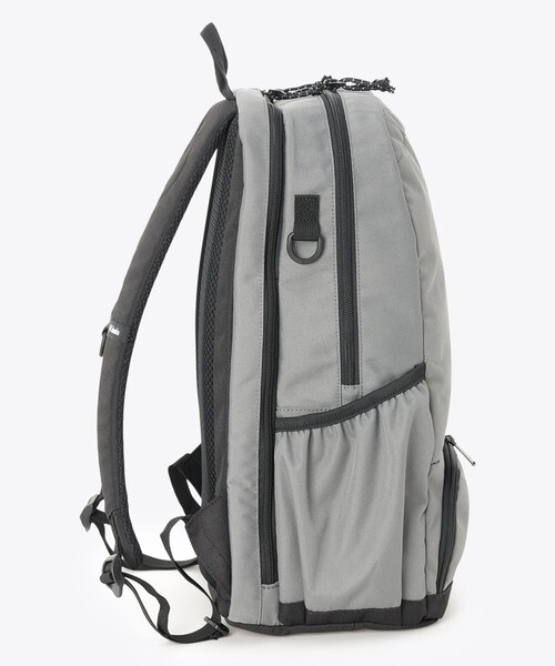 Columbia(コロンビア)の「撥水 Columbia/ LBフローレス 25L バックパック(リュック)/コロンビア(バックパック/リュック・レディース・ブラック/チャコールグレー/グレー・ONE SIZE)」の11枚目の写真