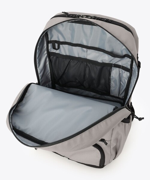 Columbia(コロンビア)の「撥水 Columbia/ LBフローレス 25L バックパック(リュック)/コロンビア(バックパック/リュック・レディース・ブラック/チャコールグレー/グレー・ONE SIZE)」の13枚目の写真