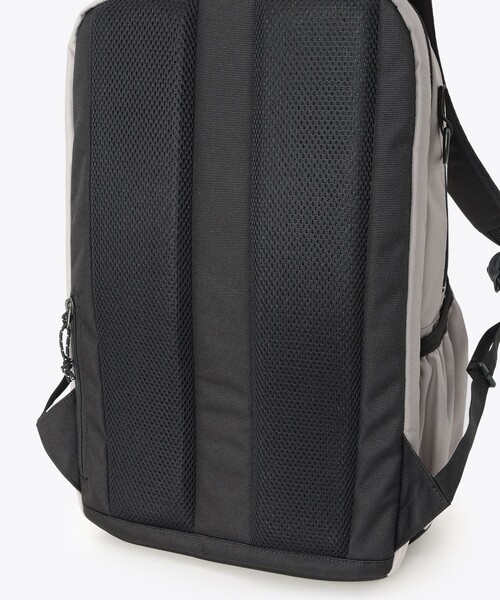 Columbia(コロンビア)の「撥水 Columbia/ LBフローレス 25L バックパック(リュック)/コロンビア(バックパック/リュック・レディース・ブラック/チャコールグレー/グレー・ONE SIZE)」の19枚目の写真