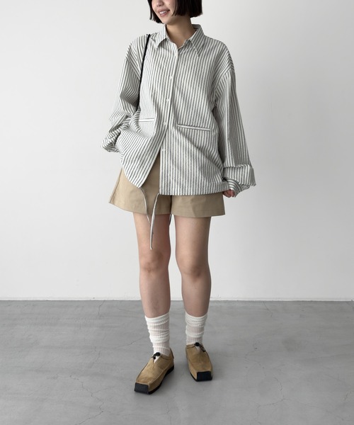 CANAL JEAN(キャナルジーン)の「choice_cnl ストライプシャツ(シャツ/ブラウス・レディース・ホワイト/ブラウン・ONE SIZE)」の5枚目の写真