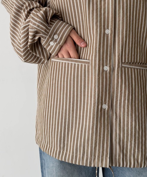 CANAL JEAN(キャナルジーン)の「choice_cnl ストライプシャツ(シャツ/ブラウス・レディース・ホワイト/ブラウン・ONE SIZE)」の15枚目の写真