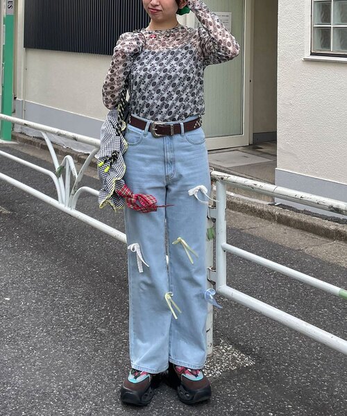 HELLO.SANFRANCISCO(ハローサンフランシスコ)の「【HELLO.SANFRANCISCO/ハローサンフランシスコ】カラフルリボンフレアデニム(デニムパンツ・レディース・ブルー/サックスブルー・MEDIUM/SMALL)」の3枚目の写真