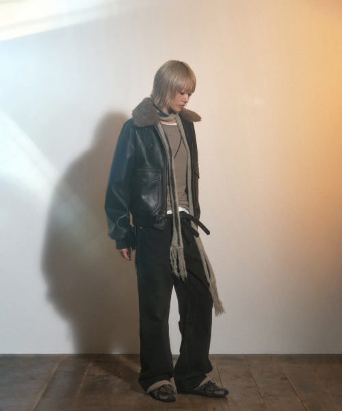 PORTERNA(ポルテナ)の「BOAT NECK GRAPHIC LONG SLEEVE T-SHIRT-BEIGE(Tシャツ/カットソー・レディース・その他・OS)」の11枚目の写真