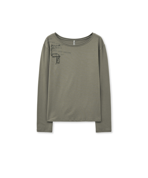 PORTERNA(ポルテナ)の「BOAT NECK GRAPHIC LONG SLEEVE T-SHIRT-BEIGE(Tシャツ/カットソー・レディース・その他・OS)」の13枚目の写真