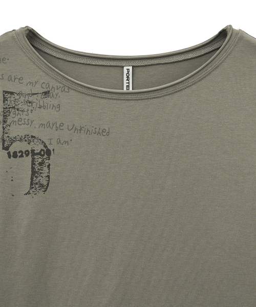 PORTERNA(ポルテナ)の「BOAT NECK GRAPHIC LONG SLEEVE T-SHIRT-BEIGE(Tシャツ/カットソー・レディース・その他・OS)」の15枚目の写真