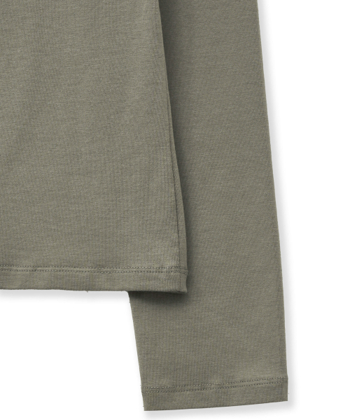 PORTERNA(ポルテナ)の「BOAT NECK GRAPHIC LONG SLEEVE T-SHIRT-BEIGE(Tシャツ/カットソー・レディース・その他・OS)」の17枚目の写真