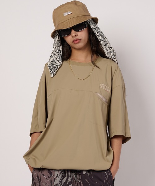 FIRST DOWN(ファーストダウン)の「ポケット ピステ ショートスリーブTシャツ(Tシャツ/カットソー・メンズ・ベージュ/ブラック・M)」の2枚目の写真