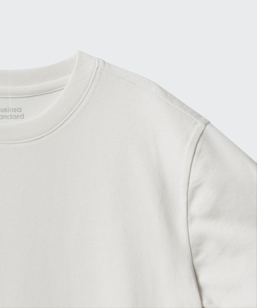 MUSINSA STANDARD KIDS（ムシンサスタンダードキッズ）の「[クールスタンダード] リラックスドクルーネックTシャツ [クリーム]（Tシャツ/カットソー・レディース・その他・140/130/120/160/150/110/100）」の2枚目の写真