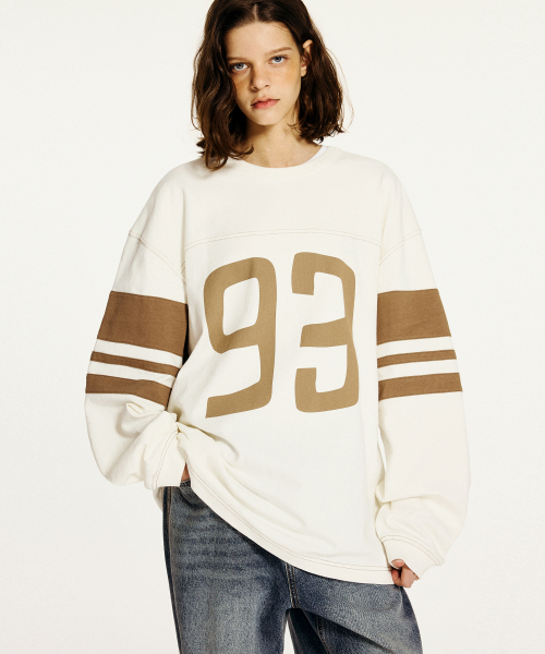 1993STUDIO(1993スタジオ)の「93ロゴラグビー長袖_アイボリー(Tシャツ/カットソー・レディース・その他・LARGE/MEDIUM)」の1枚目の写真