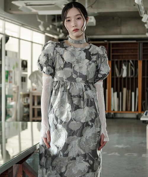 Ezick(エジック)の「3set jaguard puff dress ボウタイツキジャガードパフドレス(レースアームウォーマーセット)(ドレス・レディース・ブラック/グレー・FREE)」の1枚目の写真