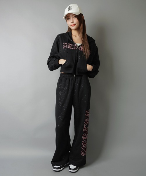 SPINNS（スピンズ）の「ラメ入り裏毛スウェットパンツ/セットアップ対応（スウェットパンツ・レディース・ネイビー/オフホワイト/グレー/ブラック・ONESIZE）」の9枚目の写真