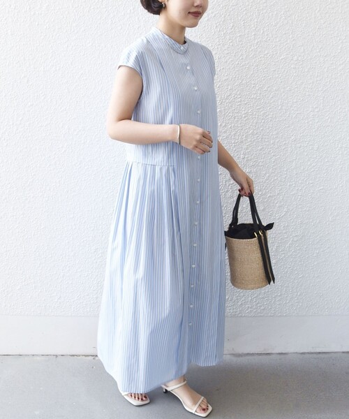 SHIPS（シップス）の「【WEB限定】〈手洗い可能〉ストライプ サイド タック ワンピース（ワンピース・レディース・ブラウン/ネイビー/ライトブルー・ONE SIZE）」の3枚目の写真