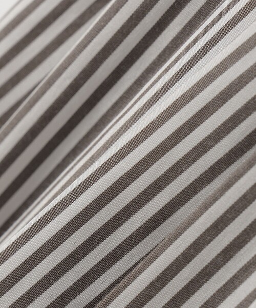 SHIPS（シップス）の「【WEB限定】〈手洗い可能〉ストライプ サイド タック ワンピース（ワンピース・レディース・ブラウン/ネイビー/ライトブルー・ONE SIZE）」の14枚目の写真