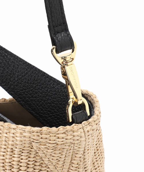 VIOLAd'ORO（ヴィオラドーロ）の「VIOLAd’ORO/ヴィオラドーロ SANDRO BELT BAG（ショルダーバッグ・レディース・ブラック・FREE）」の12枚目の写真