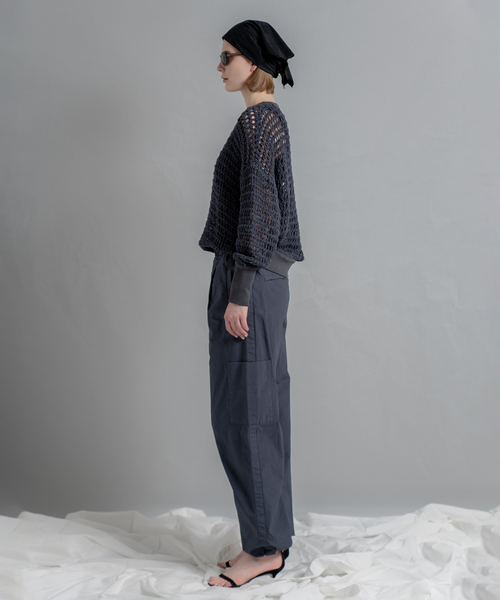 CALMER（カルメール）の「MESH PULLOVER / メッシュプルオーバー（ニット/セーター・レディース・アイボリー/チャコールグレー・FREE）」の6枚目の写真