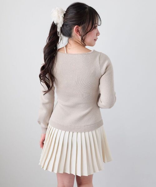 MAJESTIC LEGON（マジェスティックレゴン）の「レイヤードライクプリーツニットワンピ（ワンピース・レディース・ベージュ/グレー/ブラック・MEDIUM）」の12枚目の写真