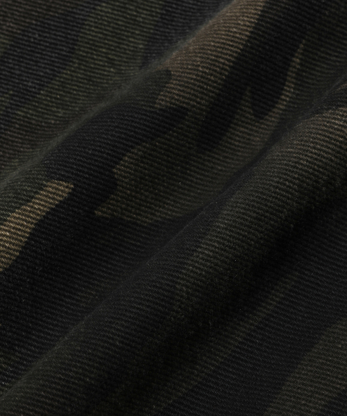 MAINBOOTH(メインブース)の「Destroyed Camo Trucker Jacket(CAMO)(デニムジャケット・レディース・その他・2/3)」の7枚目の写真