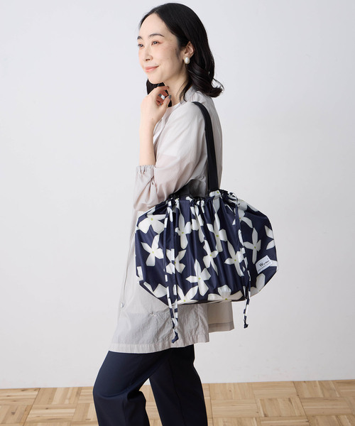 CROSSPLUS ONLINE(クロスプラスオンライン)の「【Wpc.】パッカブルレインバッグカバー【撥水&防水加工生地 大きい開け口 収納力バツグン エコバッグ トートバッグ サブバッグ コンパクト収納 折りたたみ】(トートバッグ・レディース・ピンク/レッド/ライトグリーン/オレンジ/ネイビー/ブラック・フリー)」の19枚目の写真