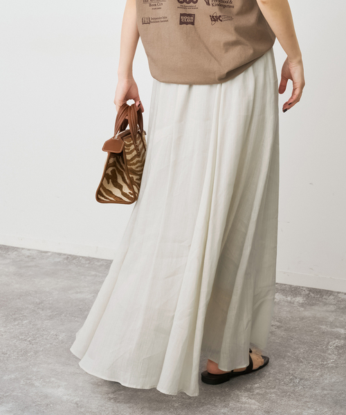 Spick & Span(スピックアンドスパン)の「《セットアップ可 / 》ラミーブレンドギャザーフレアスカート(スカート・レディース・イエロー/ベージュ系その他/ブラウン・38/36)」の17枚目の写真