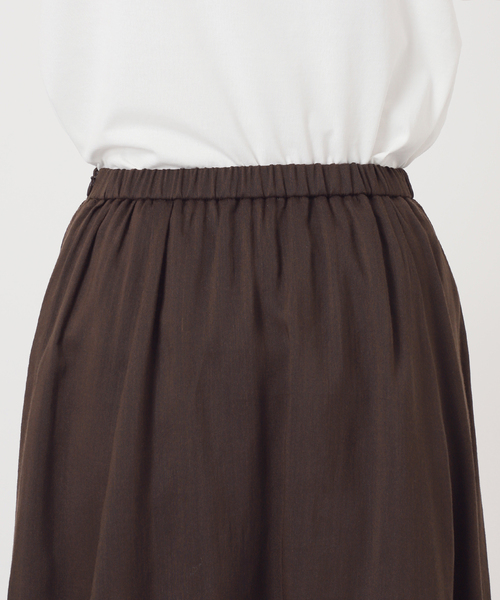 Spick & Span(スピックアンドスパン)の「《セットアップ可》ラミーブレンドギャザーフレアスカート(スカート・レディース・イエロー/ベージュ系その他/ブラウン・38/36)」の12枚目の写真
