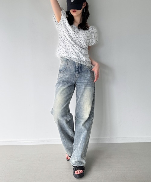 junoah(ジュノア)の「小花柄カットレーストップス(シャツ/ブラウス・レディース・ホワイト/アイボリー/ミント・MEDIUM/SMALL/LARGE)」の5枚目の写真