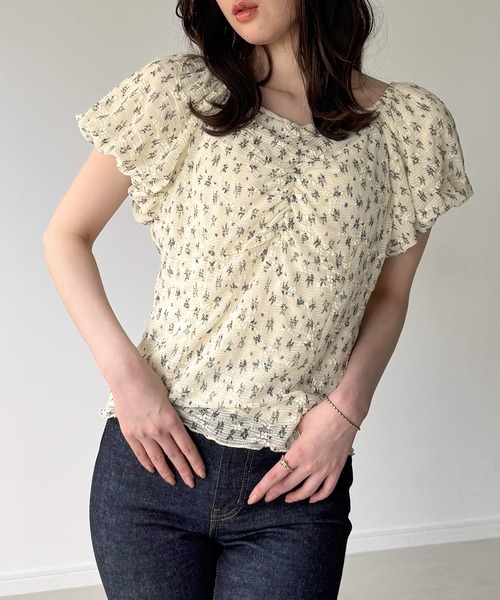 junoah(ジュノア)の「小花柄カットレーストップス(シャツ/ブラウス・レディース・ホワイト/アイボリー/ミント・MEDIUM/SMALL/LARGE)」の7枚目の写真