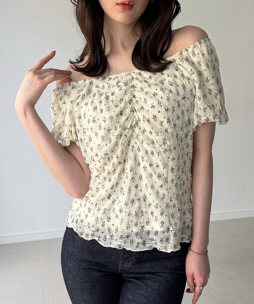 junoah(ジュノア)の「小花柄カットレーストップス(シャツ/ブラウス・レディース・ホワイト/アイボリー/ミント・MEDIUM/SMALL/LARGE)」の9枚目の写真