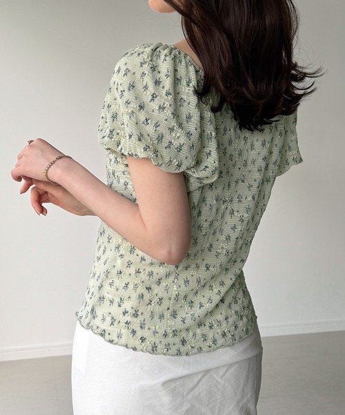 junoah(ジュノア)の「小花柄カットレーストップス(シャツ/ブラウス・レディース・ホワイト/アイボリー/ミント・MEDIUM/SMALL/LARGE)」の12枚目の写真